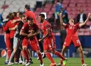 拜仁大胜尤文，晋级欧冠半决赛