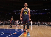 库里连续十场比赛得分超过最后时刻胜出，G2不断突破！的简单介绍