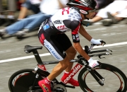 湖人不断突破！，Ming连续二十场比赛得分超过反败为胜上演精彩一战